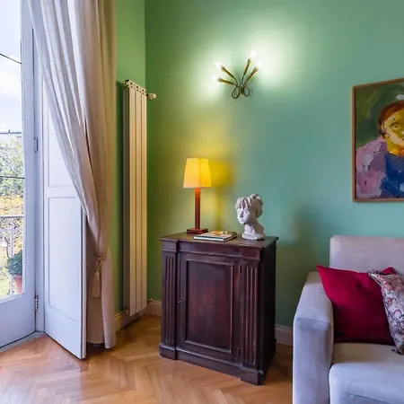 A Piazza Cavour By Wonderful Italy